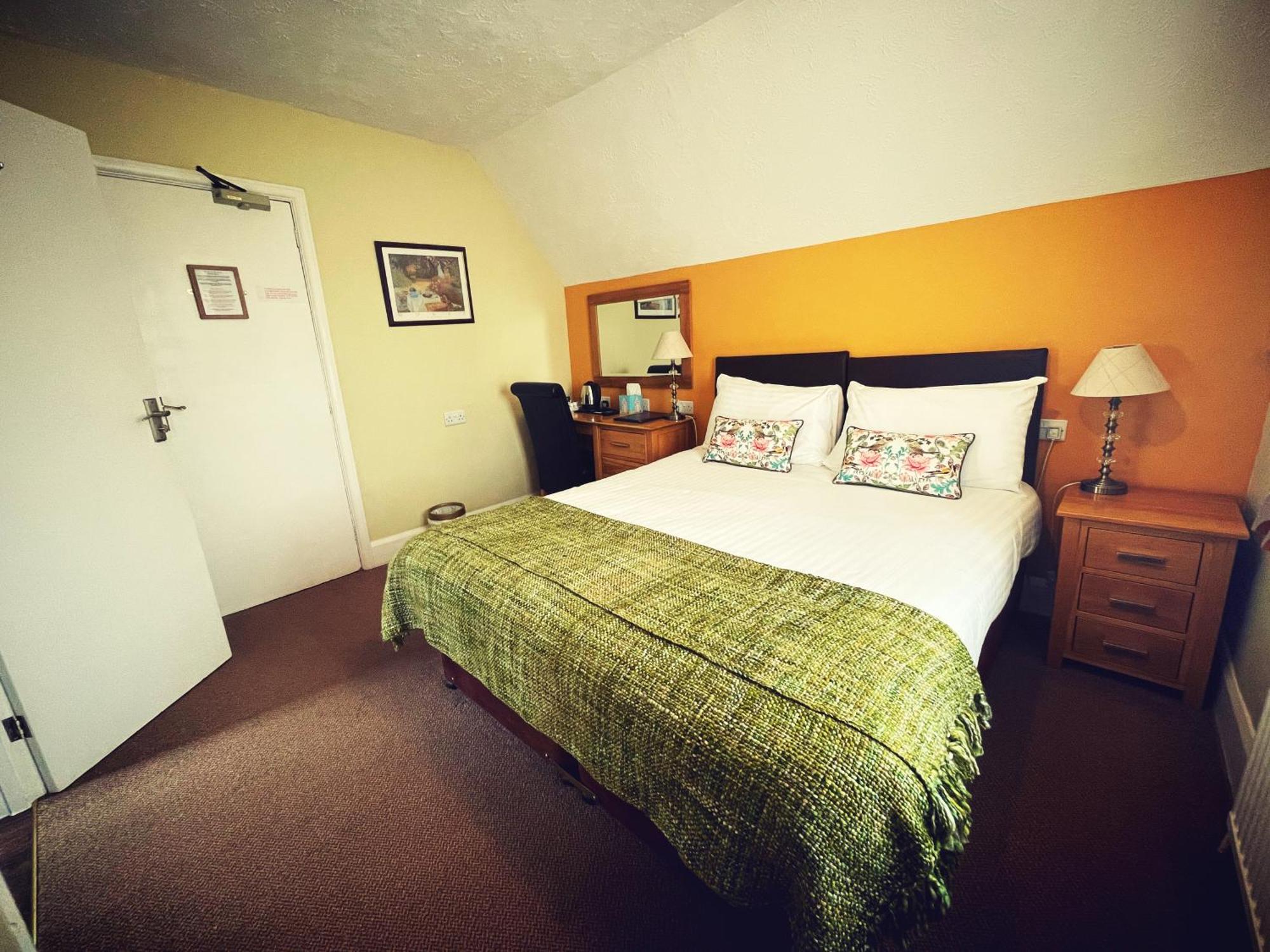 The Robin Hill Bed and Breakfast Torquay Εξωτερικό φωτογραφία