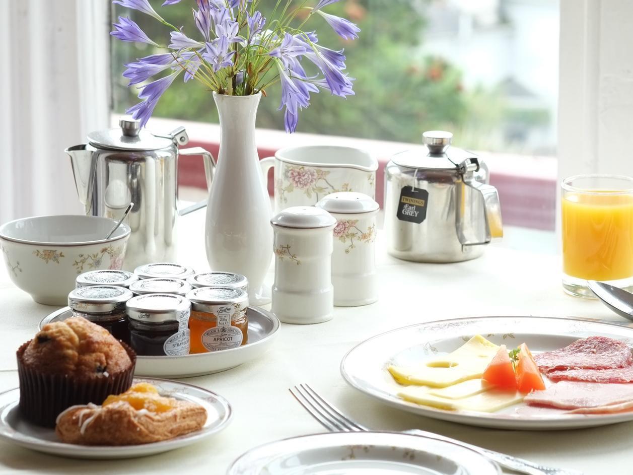 The Robin Hill Bed and Breakfast Torquay Εξωτερικό φωτογραφία